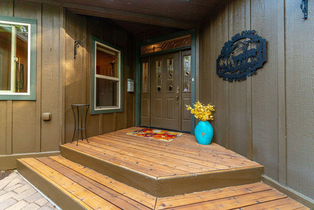 Pinewood Country Est - Residential