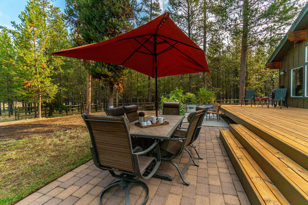 Pinewood Country Est - Residential