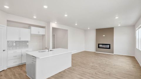 Tiny photo for 20596 Button Brush Avenue, Bend, OR 97702 (MLS # 220212869)