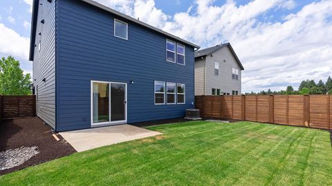 Tiny photo for 20596 Button Brush Avenue, Bend, OR 97702 (MLS # 220212869)