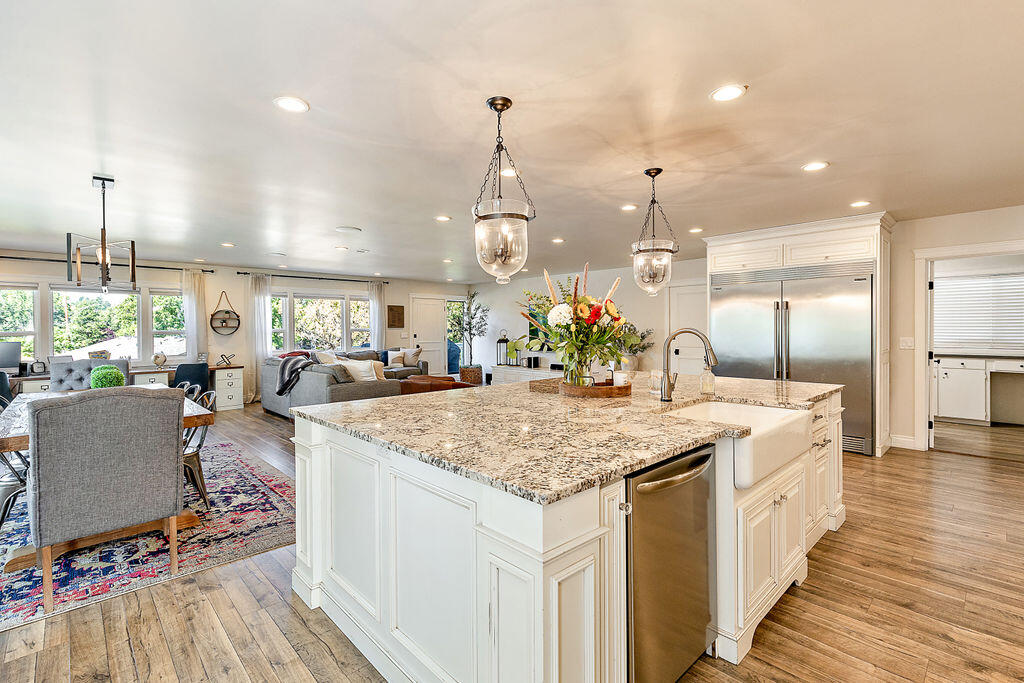 Roseborough Heights - Residential