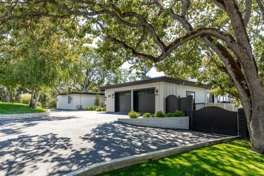 Roseborough Heights - Residential