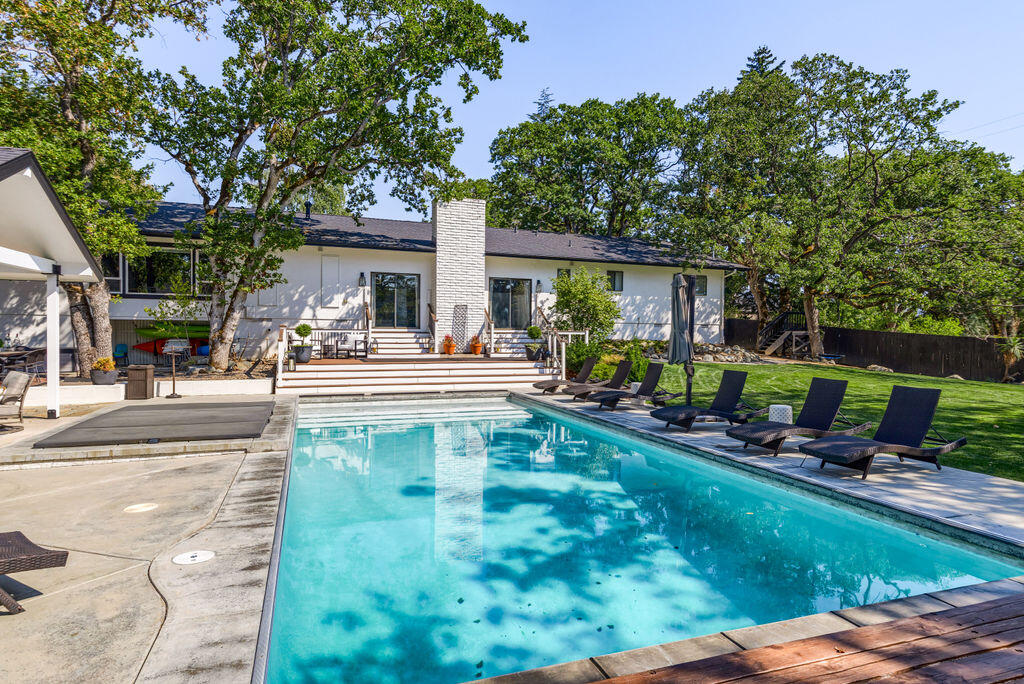 Roseborough Heights - Residential