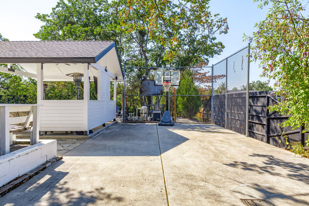 Roseborough Heights - Residential