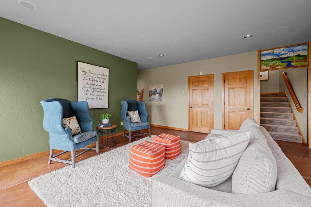 Wyndemere - Residential