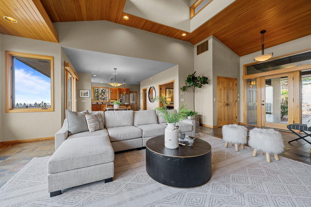 Wyndemere - Residential