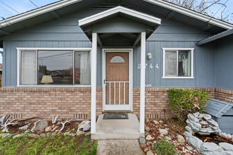 Tiny photo for 2744 Merriman Road, Medford, OR 97501 (MLS # 220212818)