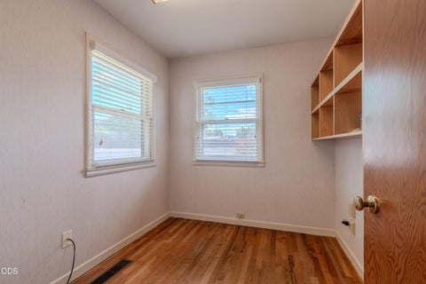Tiny photo for 1375 Crater Lake Avenue, Medford, OR 97504 (MLS # 220222916)