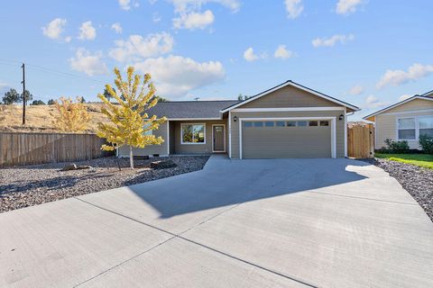 1087 NE Crista Court Prineville OR 97754