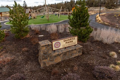 Tiny photo for 1511 SW 21st Place, Redmond, OR 97756 (MLS # 220213492)