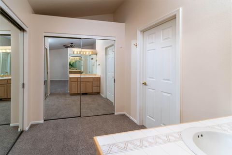 Tiny photo for 1511 SW 21st Place, Redmond, OR 97756 (MLS # 220213492)