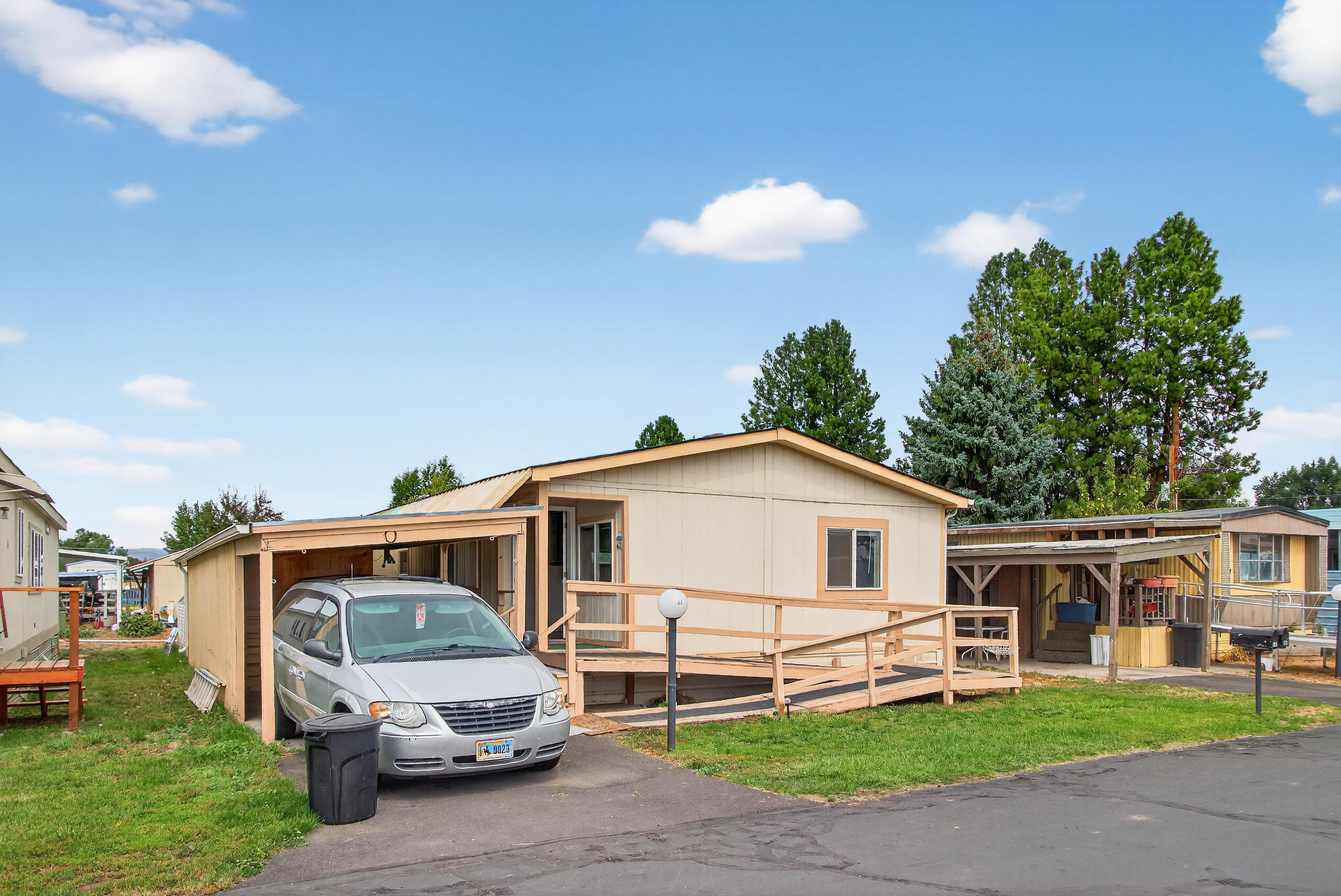 Terrace Mobile Plaza - Residential