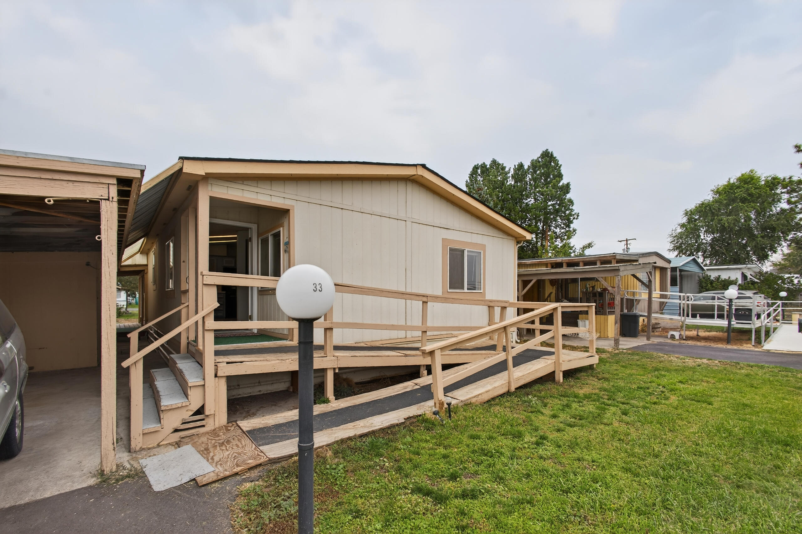 Terrace Mobile Plaza - Residential