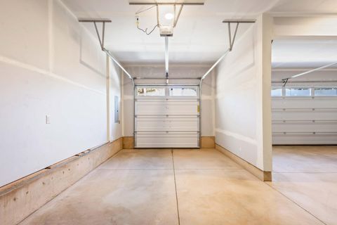 Tiny photo for 70085 Cayuse Drive, Sisters, OR 97759 (MLS # 220212331)