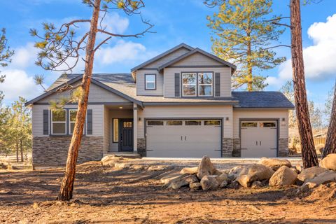 Tiny photo for 70085 Cayuse Drive, Sisters, OR 97759 (MLS # 220212331)