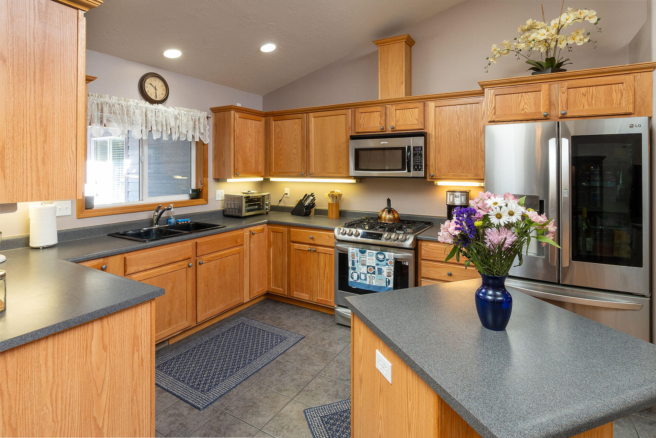 Ponderosa Pines - Residential