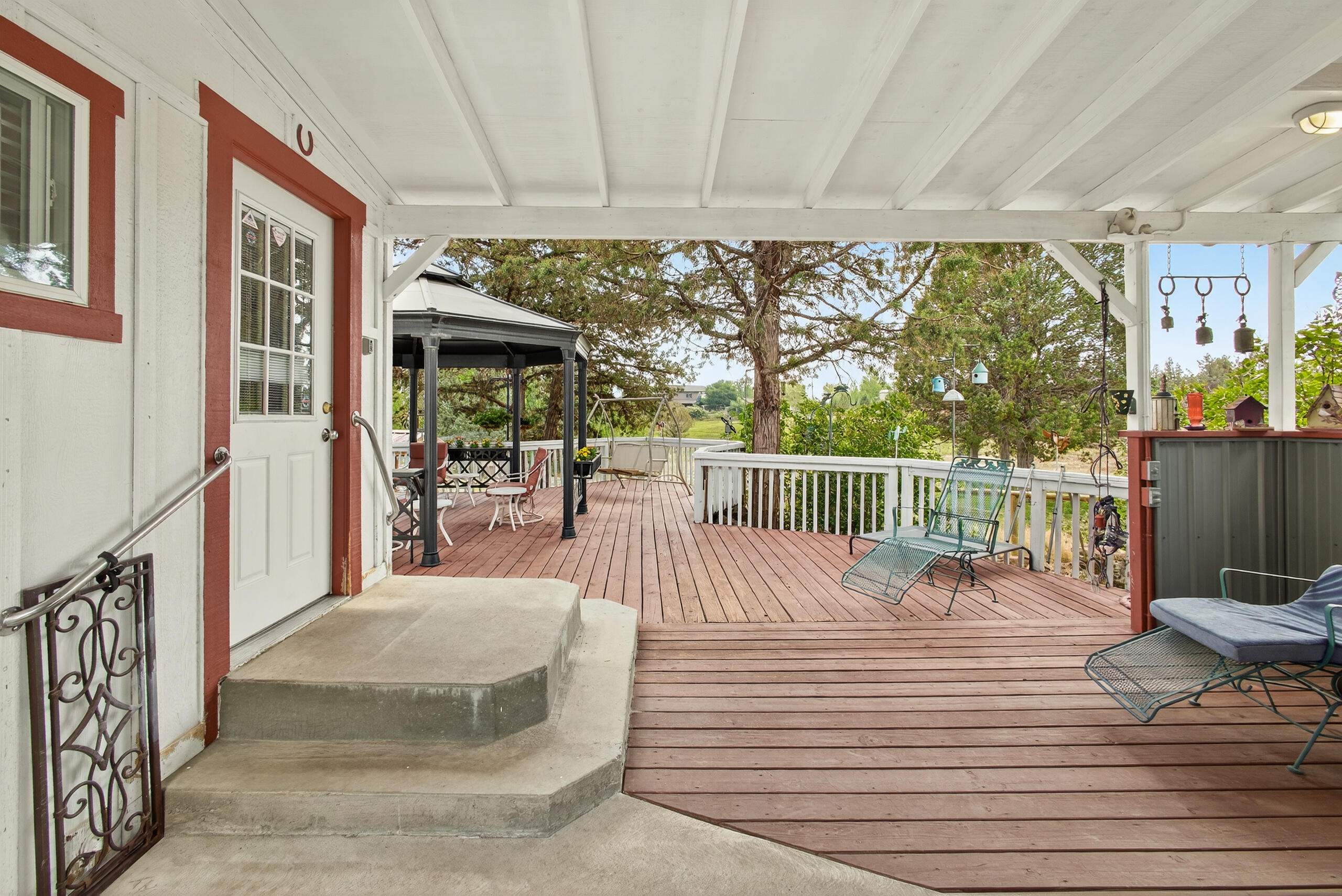 Whispering Pines - Residential