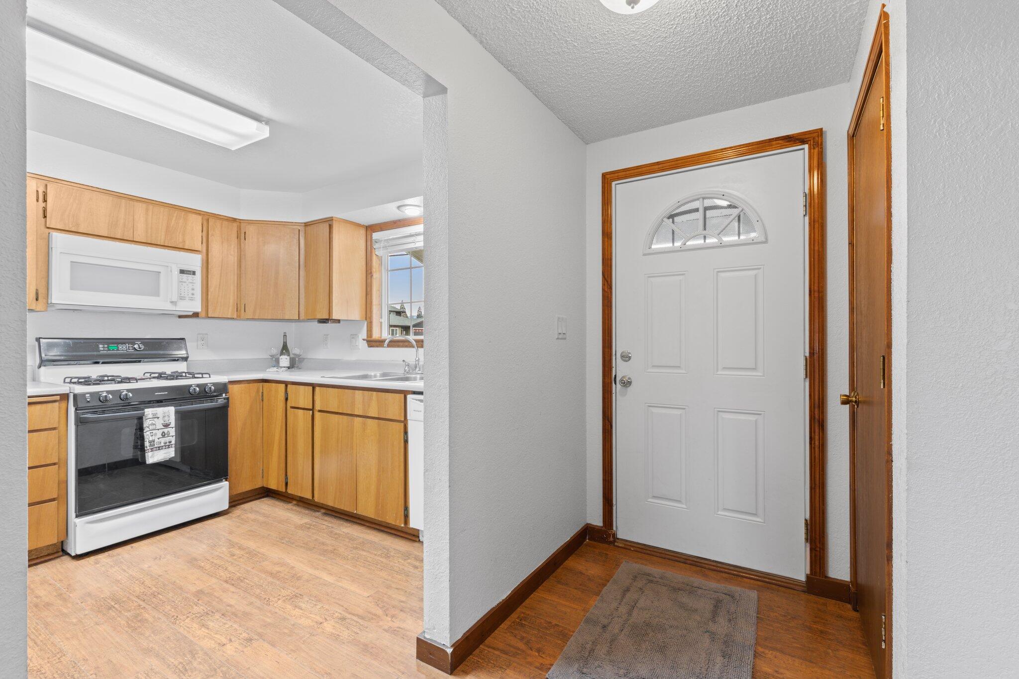 Mazama Village - Residential