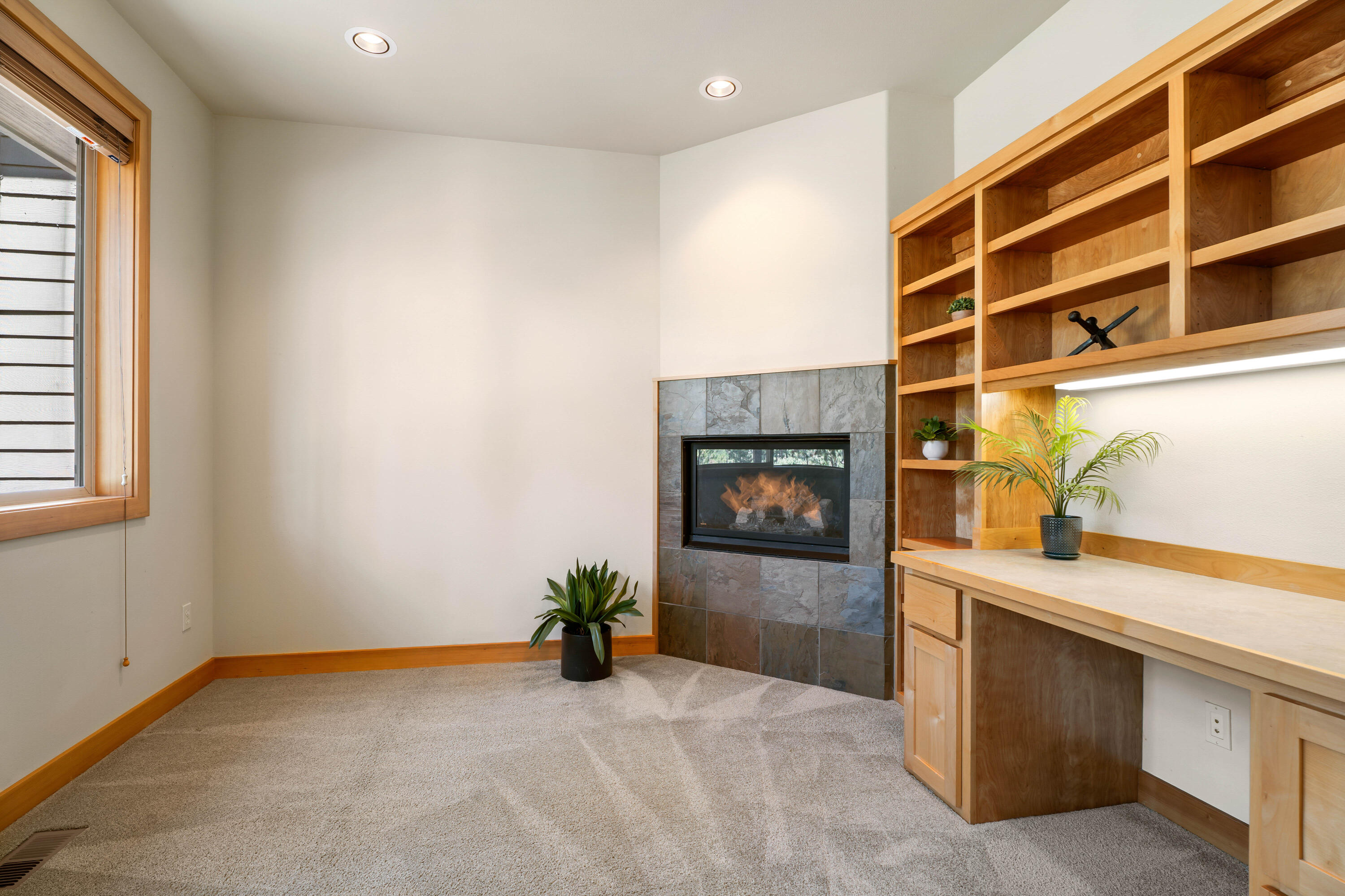 Fairway Point Villag - Residential