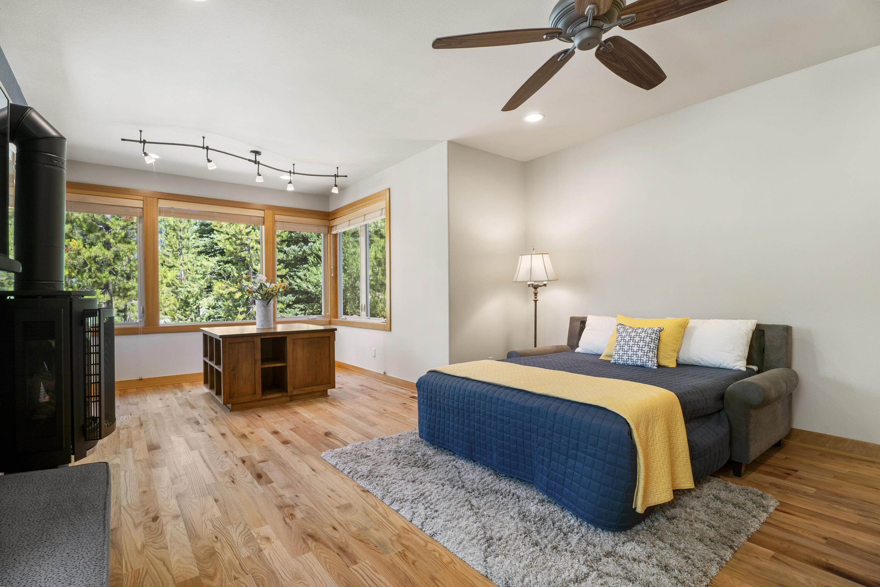 Fairway Point Villag - Residential