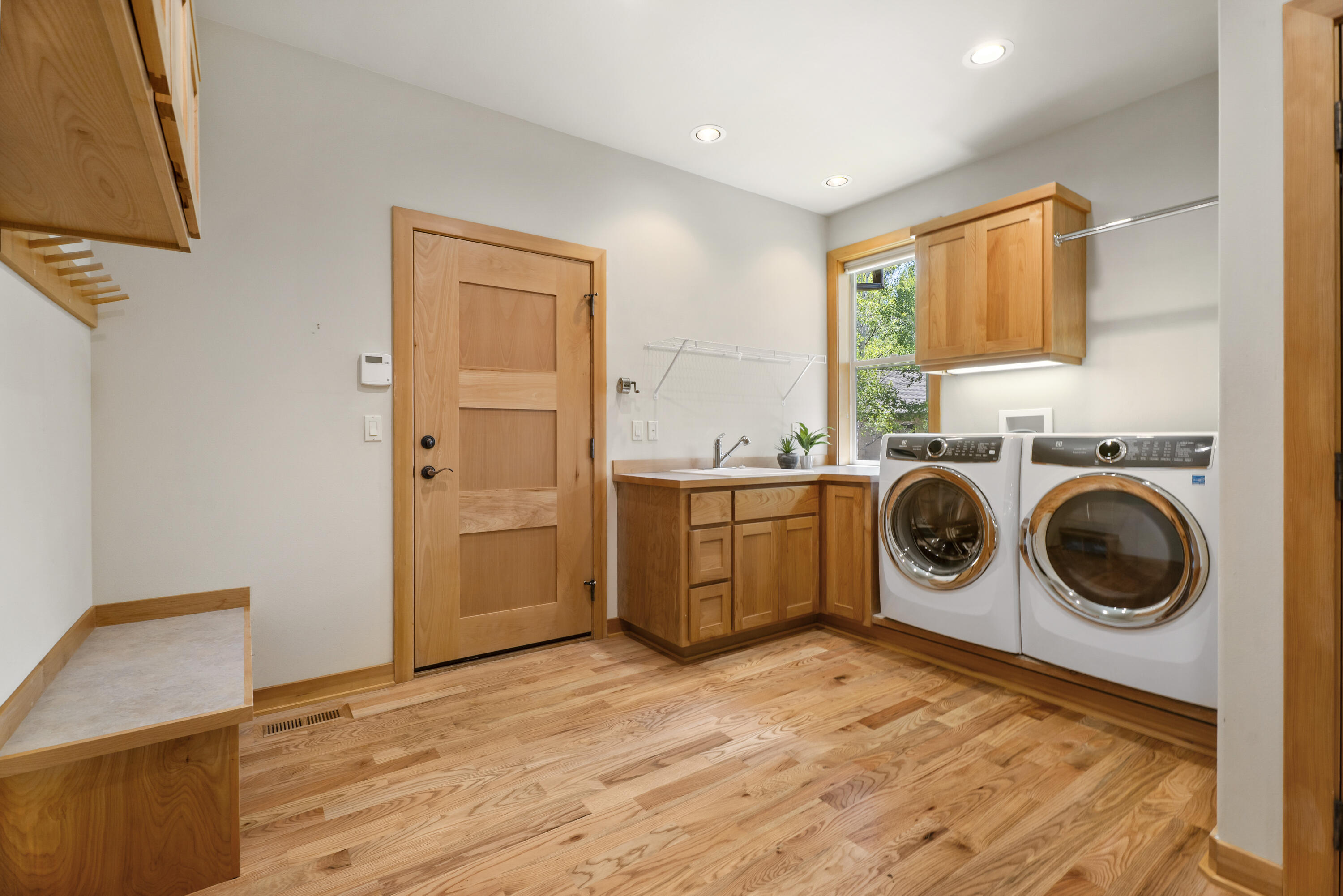 Fairway Point Villag - Residential