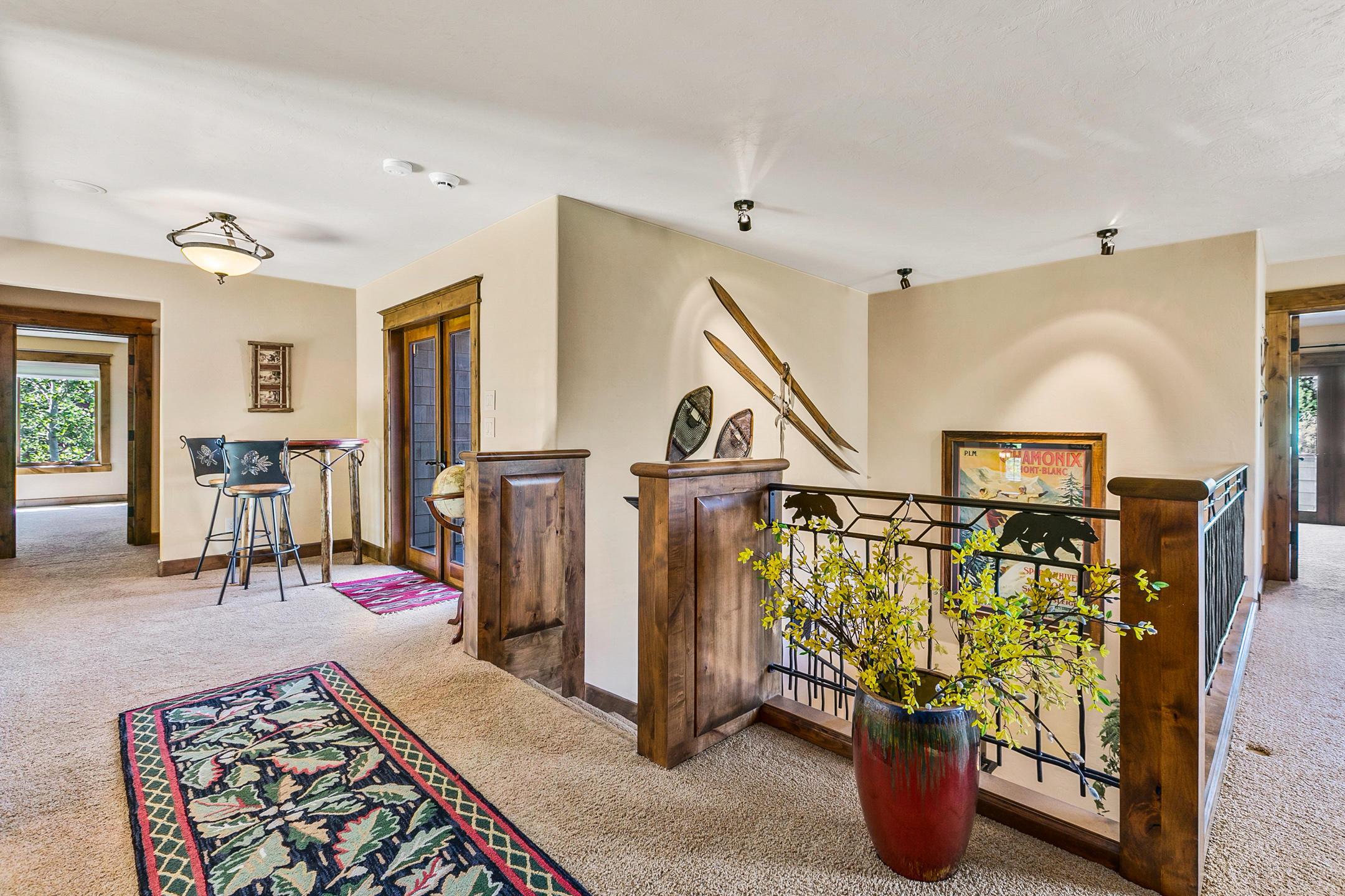 Three Pines - Residential