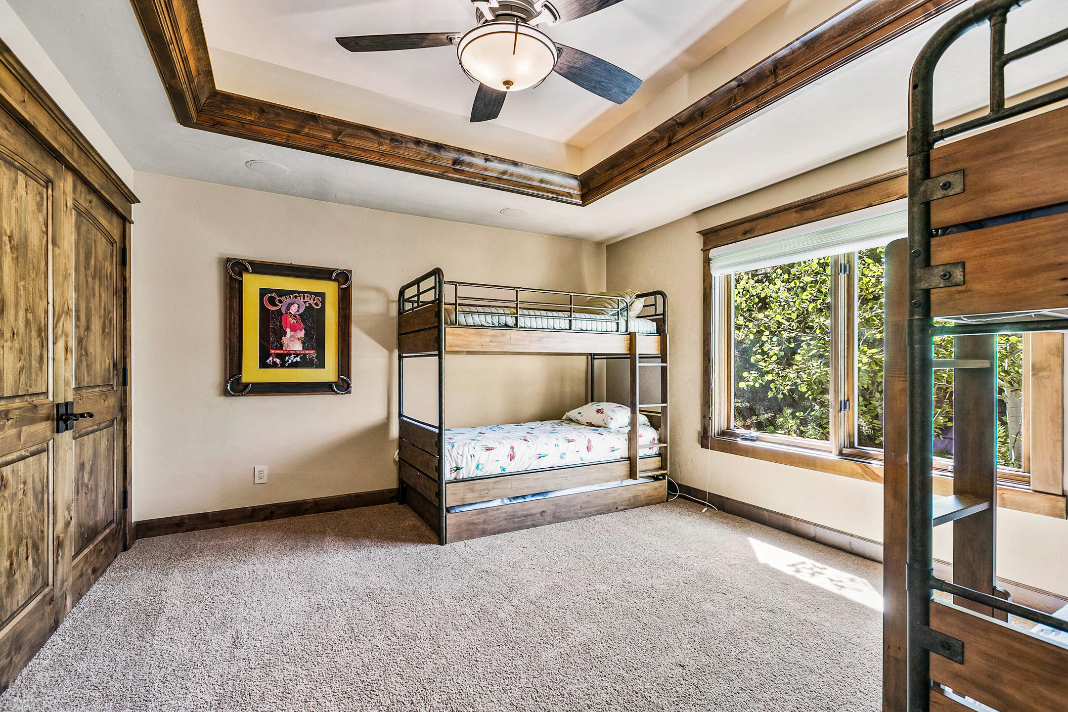 Three Pines - Residential