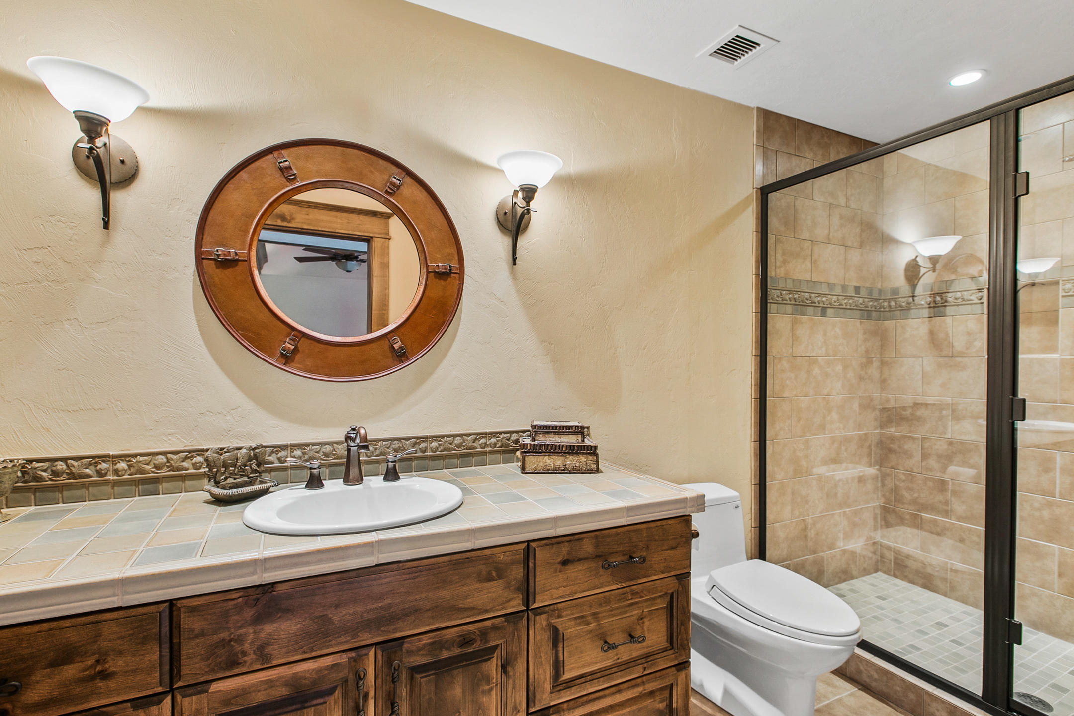 Three Pines - Residential