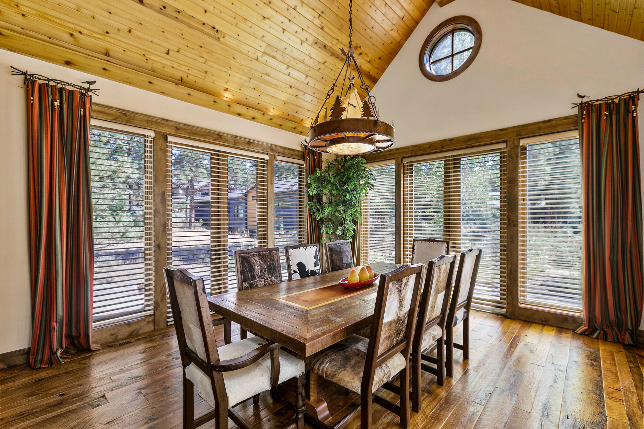 Three Pines - Residential