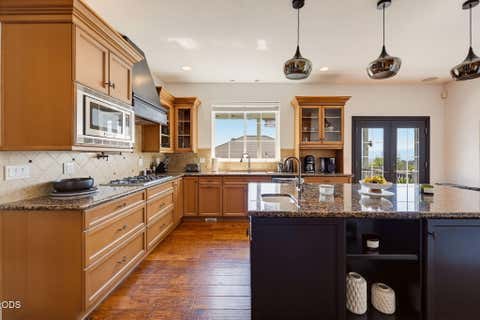 Tiny photo for 4300 Evening Ridge Terrace, Medford, OR 97504 (MLS # 220226602)