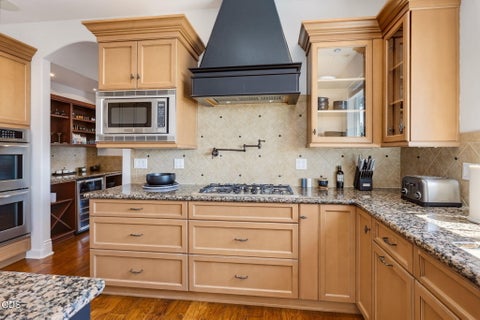 Tiny photo for 4300 Evening Ridge Terrace, Medford, OR 97504 (MLS # 220226602)