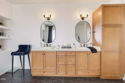 Tiny photo for 4300 Evening Ridge Terrace, Medford, OR 97504 (MLS # 220226602)