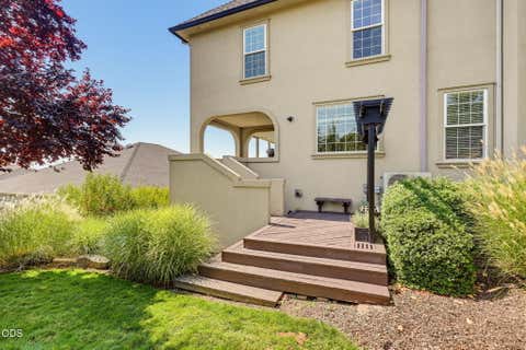Tiny photo for 4300 Evening Ridge Terrace, Medford, OR 97504 (MLS # 220226602)