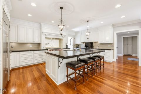 Tiny photo for 4244 Griffin Creek Road, Medford, OR 97501 (MLS # 220223748)