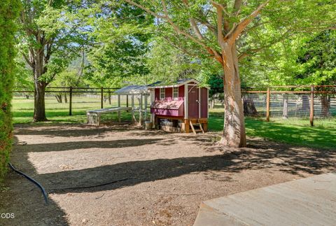 Tiny photo for 4244 Griffin Creek Road, Medford, OR 97501 (MLS # 220223748)