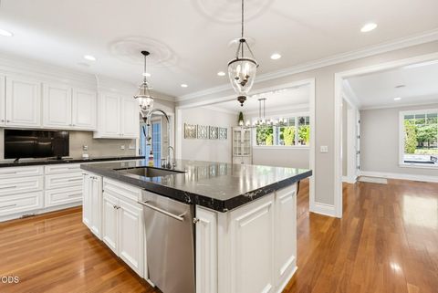 Tiny photo for 4244 Griffin Creek Road, Medford, OR 97501 (MLS # 220223748)