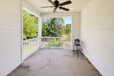 Tiny photo for 4244 Griffin Creek Road, Medford, OR 97501 (MLS # 220223748)