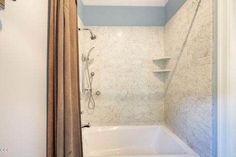 Tiny photo for 4244 Griffin Creek Road, Medford, OR 97501 (MLS # 220223748)
