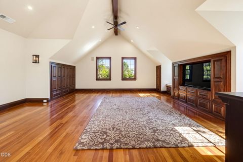 Tiny photo for 4244 Griffin Creek Road, Medford, OR 97501 (MLS # 220223748)