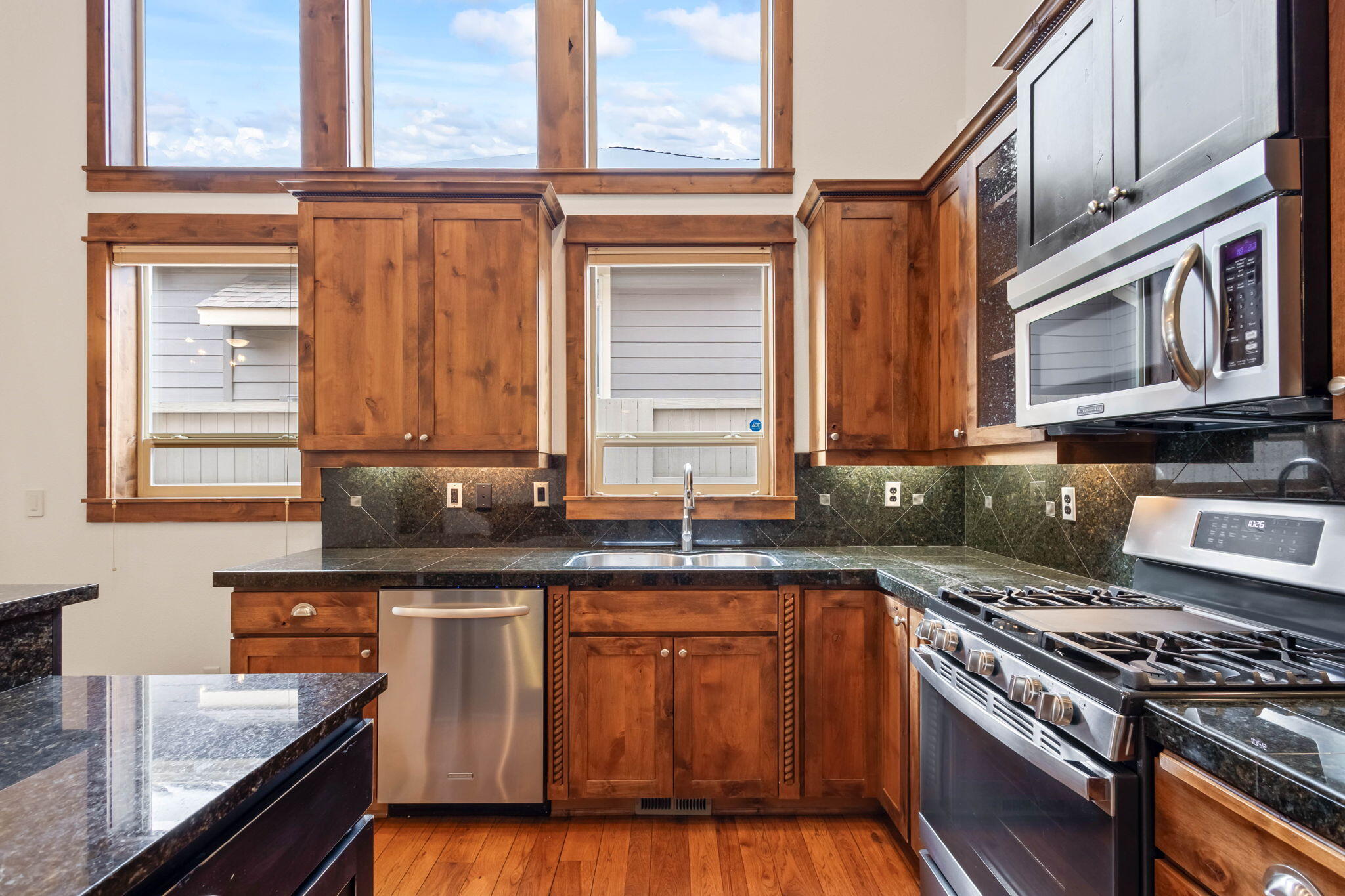 River Rim - Residential