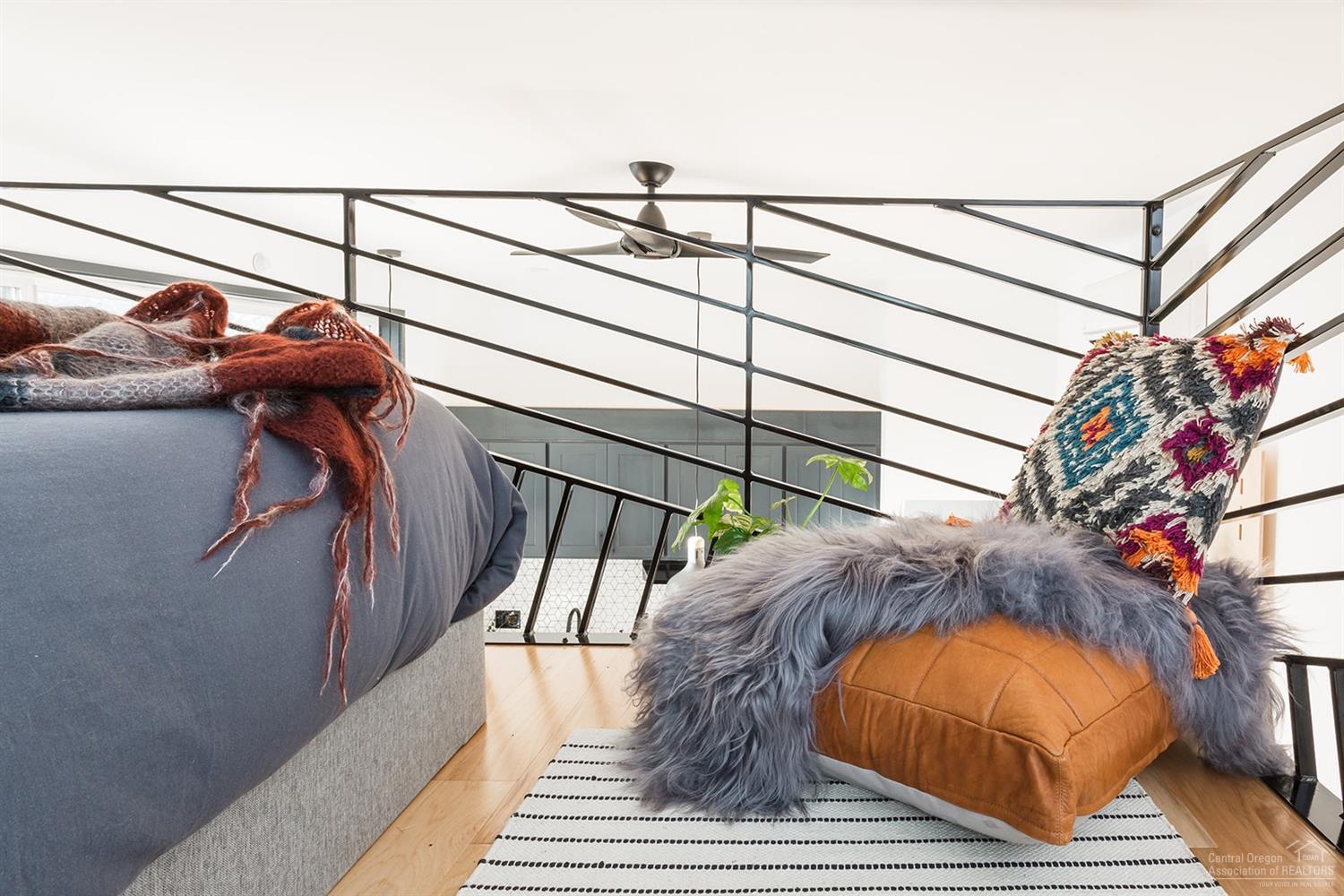 Hiatus - Residential