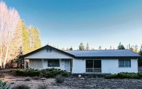 Photo of 15845 Burgess Road, La Pine, OR 97739 (MLS # 220218589)