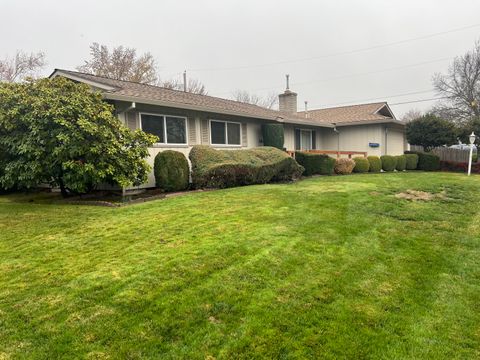 Tiny photo for 2284 Jubilant Avenue, Medford, OR 97504 (MLS # 220212761)