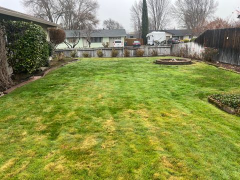 Tiny photo for 2284 Jubilant Avenue, Medford, OR 97504 (MLS # 220212761)