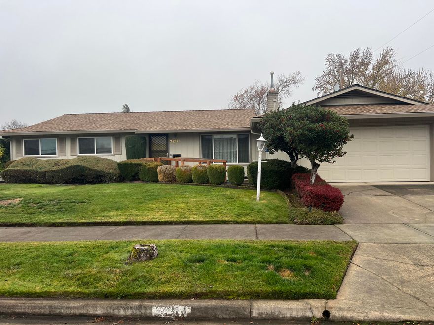 Fantastic opportunity for a first-time homebuyer! This charming home is located in a desirable, low-traffic East Medford subdivision on a spacious corner lot in a quiet cul-de-sac. It offers 1,118 sq ft with 3 bedrooms, 1 bath, an enclosed patio/sunroom, and an oversized 2-car garage with plenty of storage. Recent updates include a new roof, new hot water heater, and fresh exterior paint. The interior has tons of potential, and the large backyard is perfect for entertaining or starting a garden. Conveniently close to shopping and the hospital.