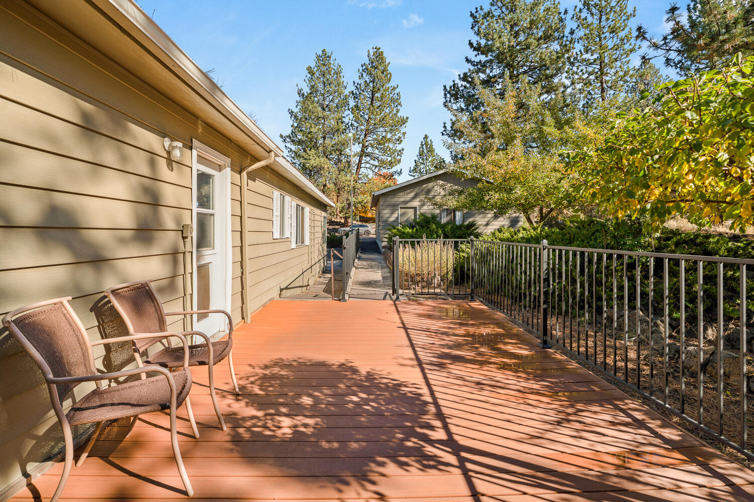 Romaine Village - Residential