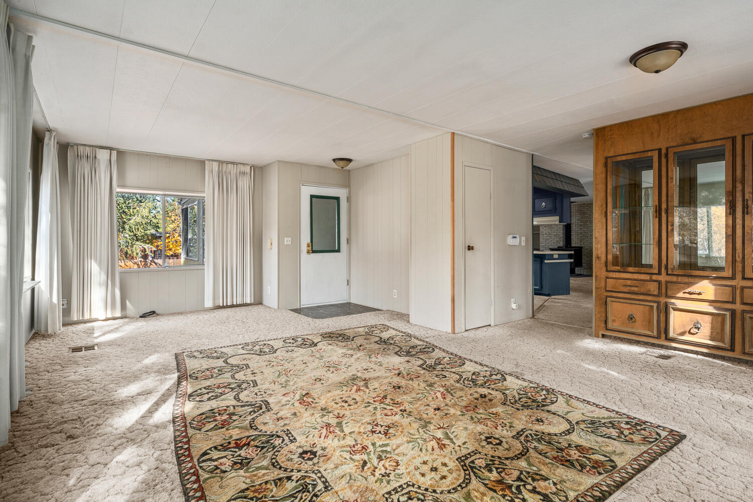 Romaine Village - Residential