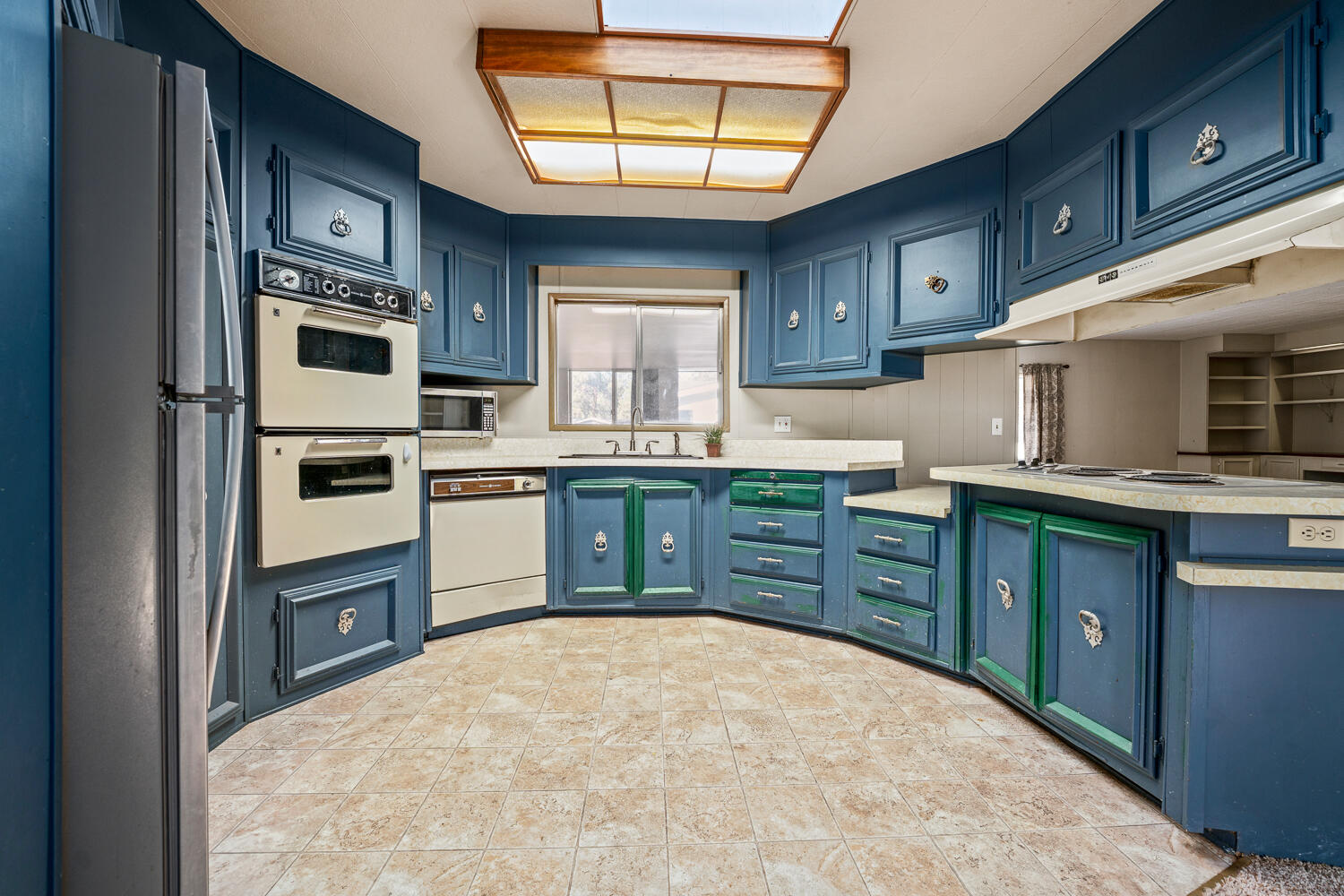 Romaine Village - Residential