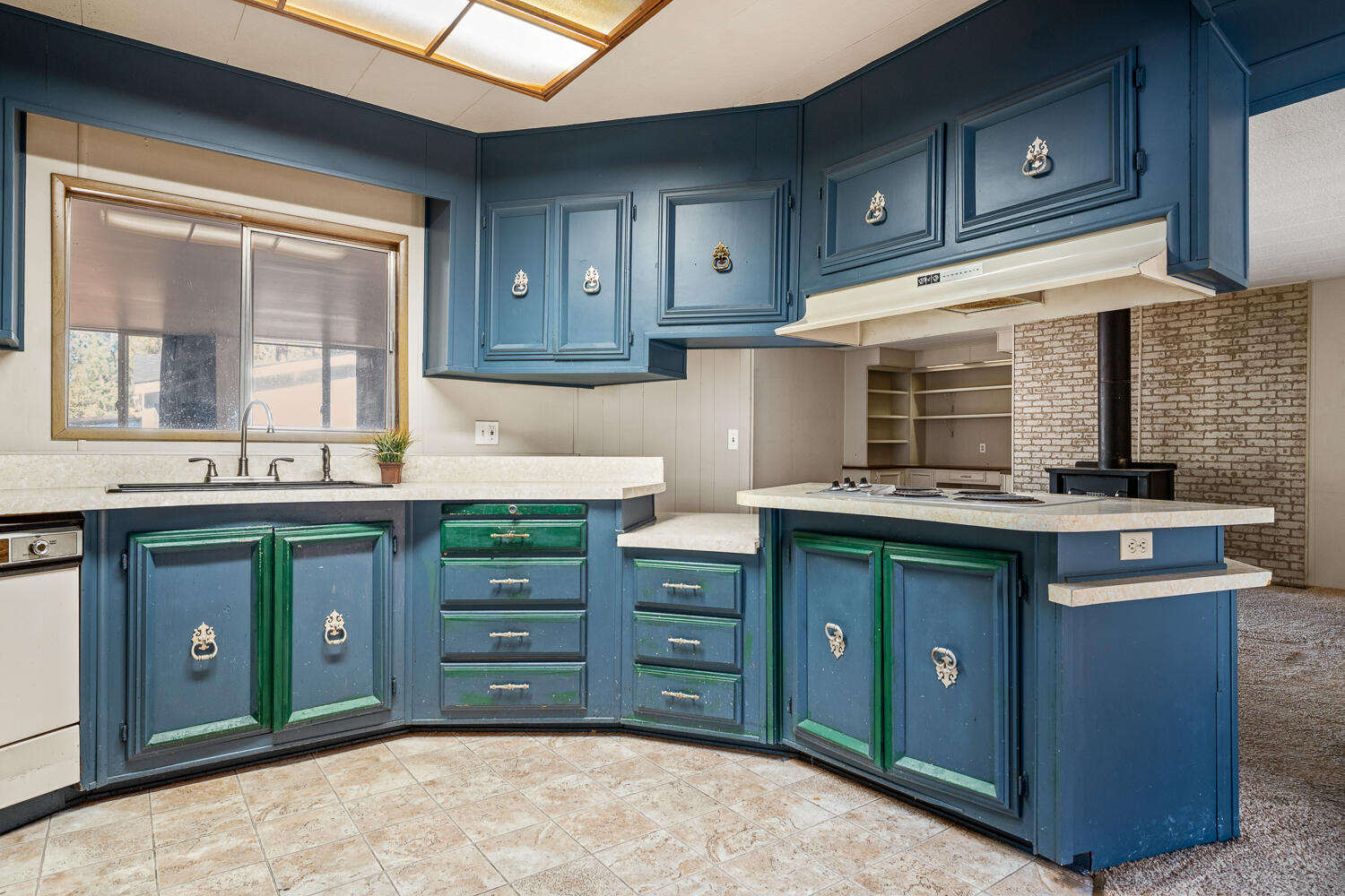 Romaine Village - Residential