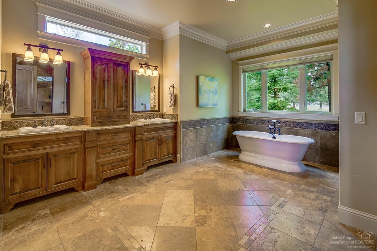 Awbrey Butte - Residential